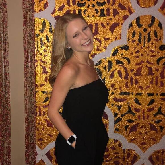 Meet your Posher, Karley - Picture 1 of 1